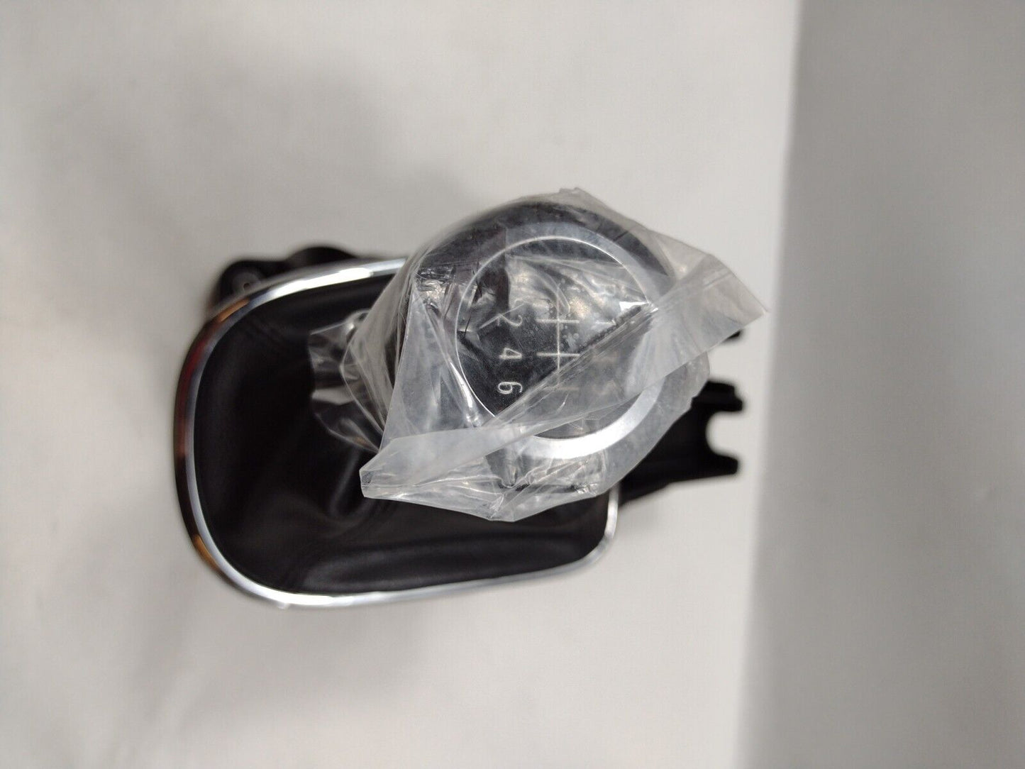 Genuine OEM GM Chevrolet Cruze Manual Transmission Shifter Assembly 25194002