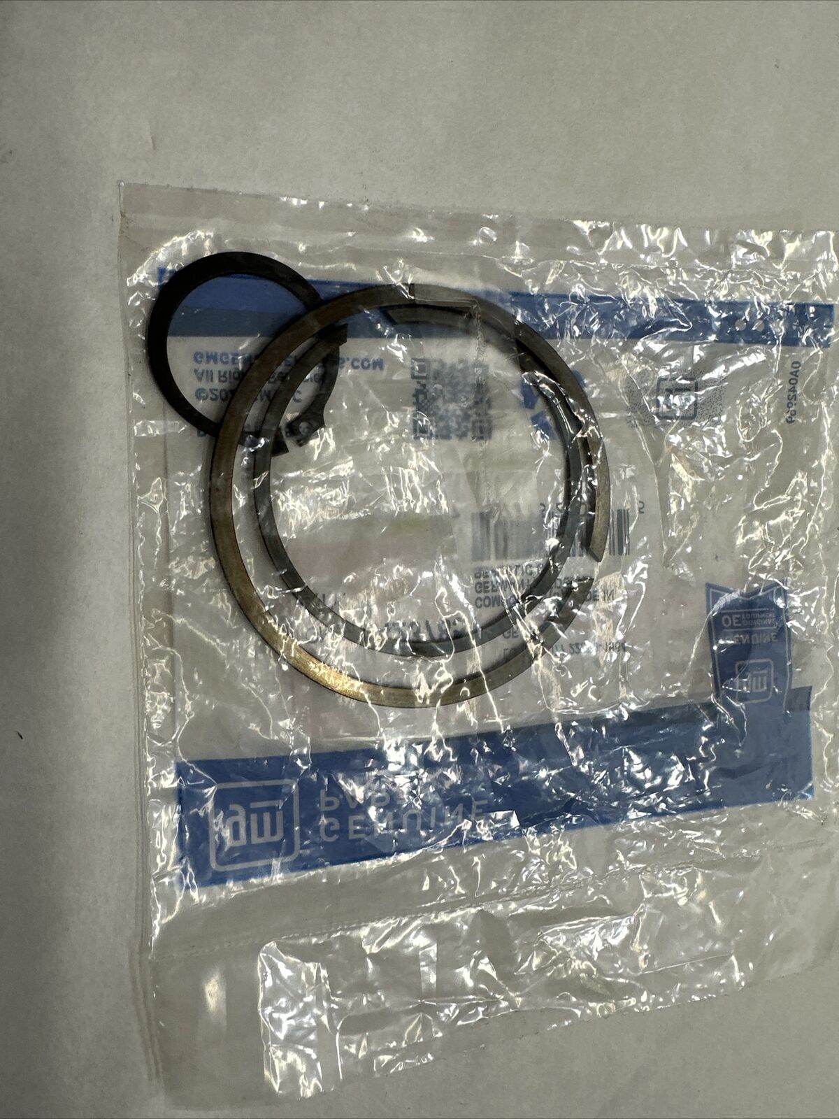 New OEM GM Auto Trans 1-2-3-4 Clutch Piston Housing Retaining Ring 24237851