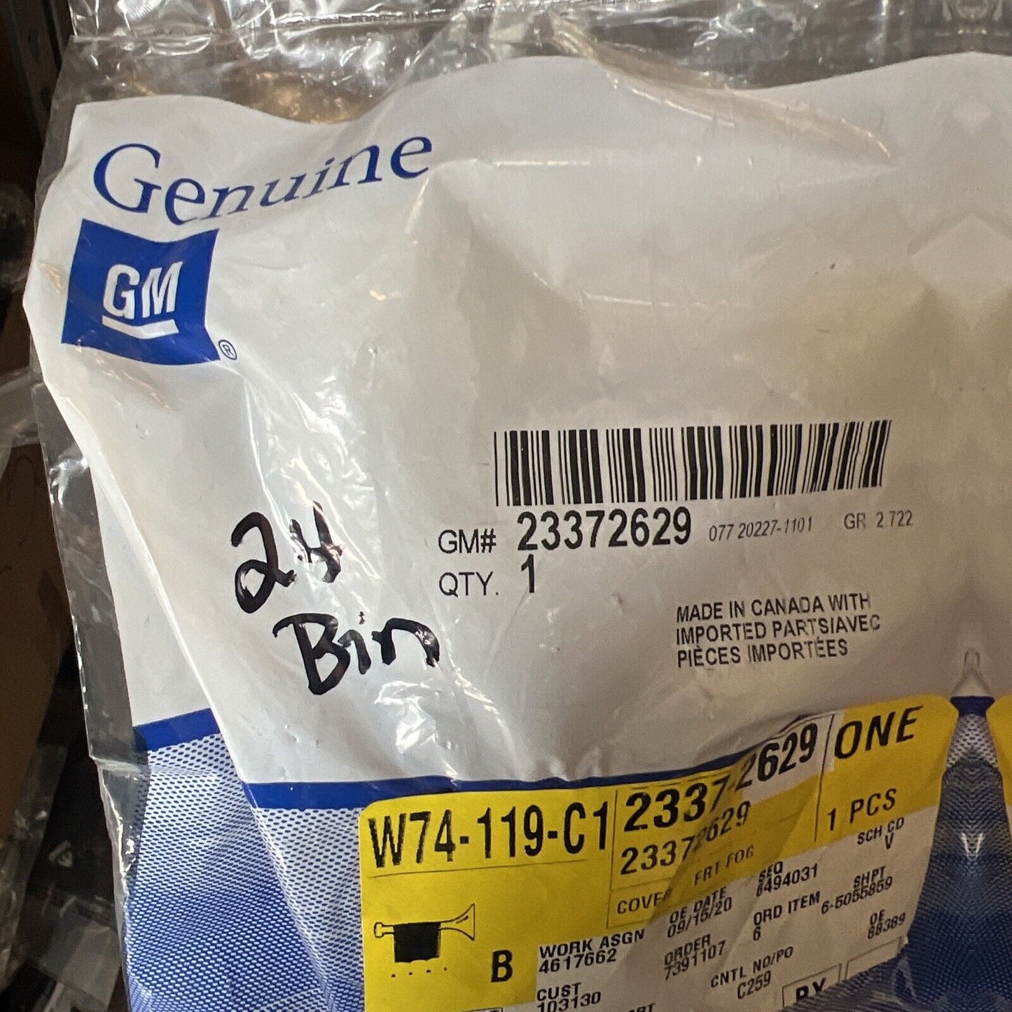 Genuine OEM GM Left Driver Side Bumper Grille Trim Cover 2016-2017 23372629