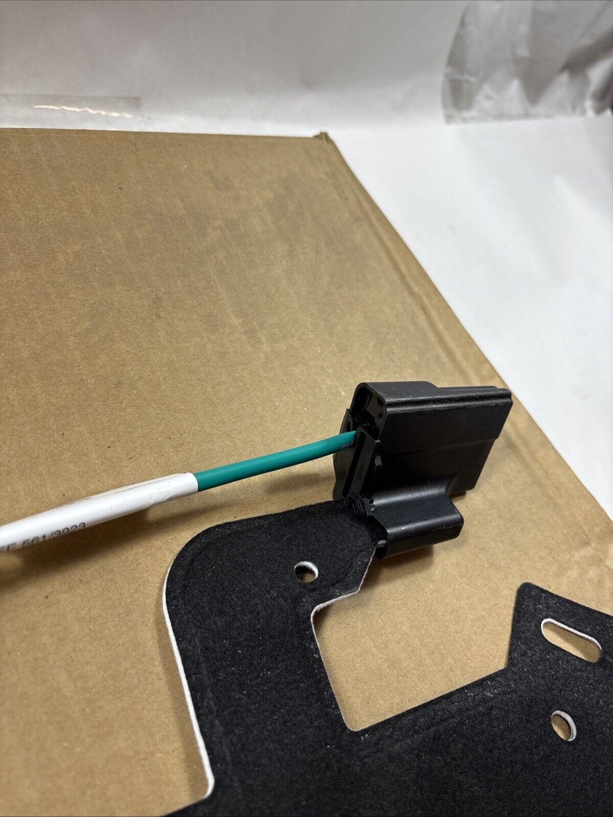 Genuine OEM GM Acadia Front Right Seat-Occupant Module 2007-2013 20933923