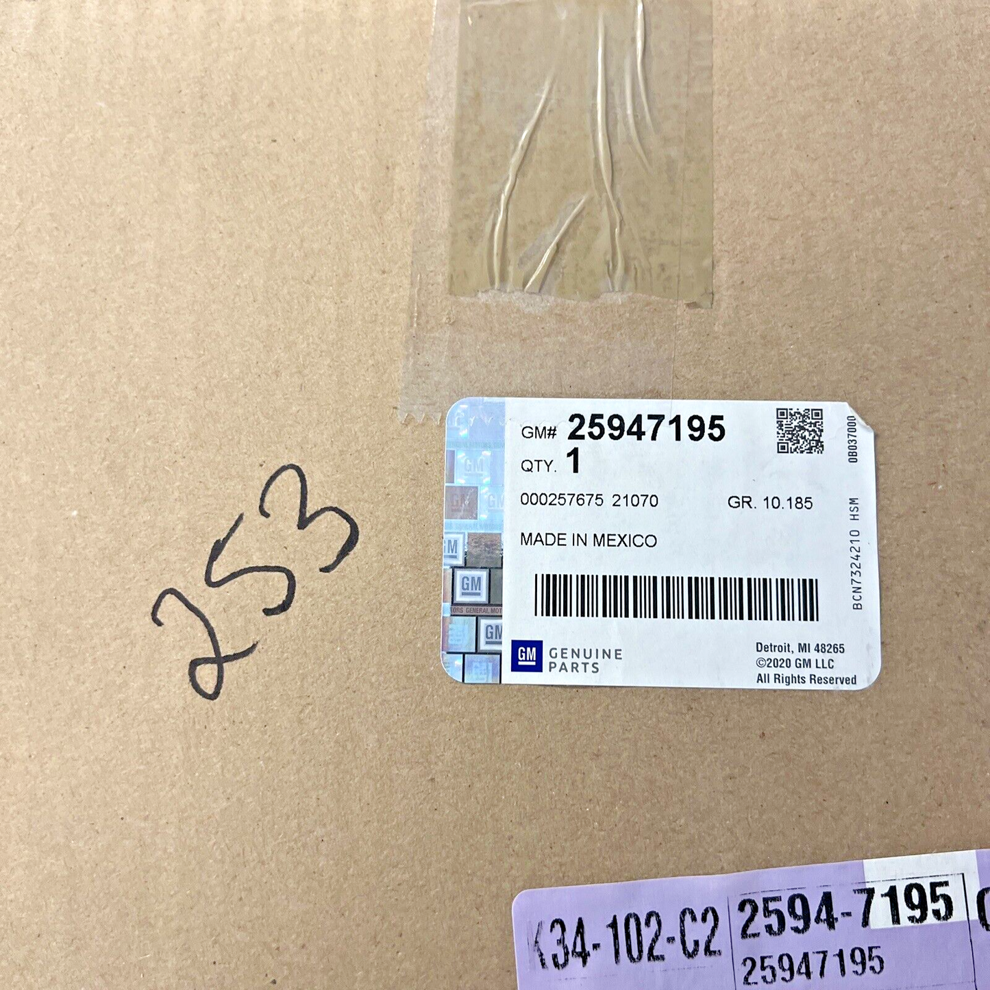 Genuine OEM GM Chevrolet Left Driver Side View Door Mirror Assembly 25947195