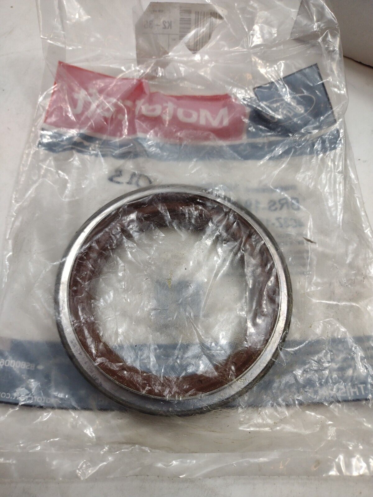 Genuine OEM Motorcraft Rear Axle Wheel Seal BRS194 Transit 15-24 F250 F350 23-24