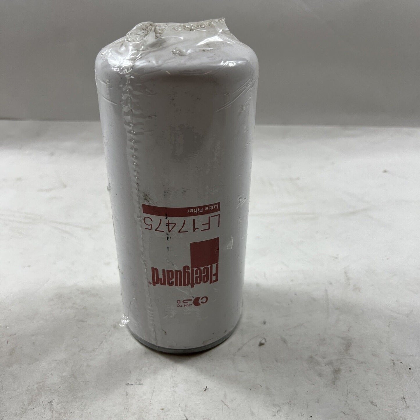 NEW GENUINE FLEETGUARD LUBE FILTER (PN LF17475)