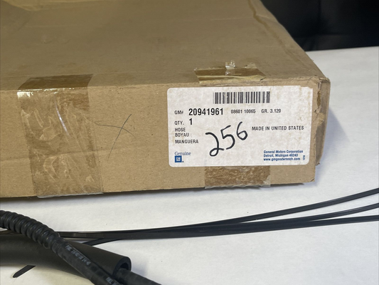 New OEM Genuine General Motors Fuel Tank Filler Vent Hose Assembly 20941961