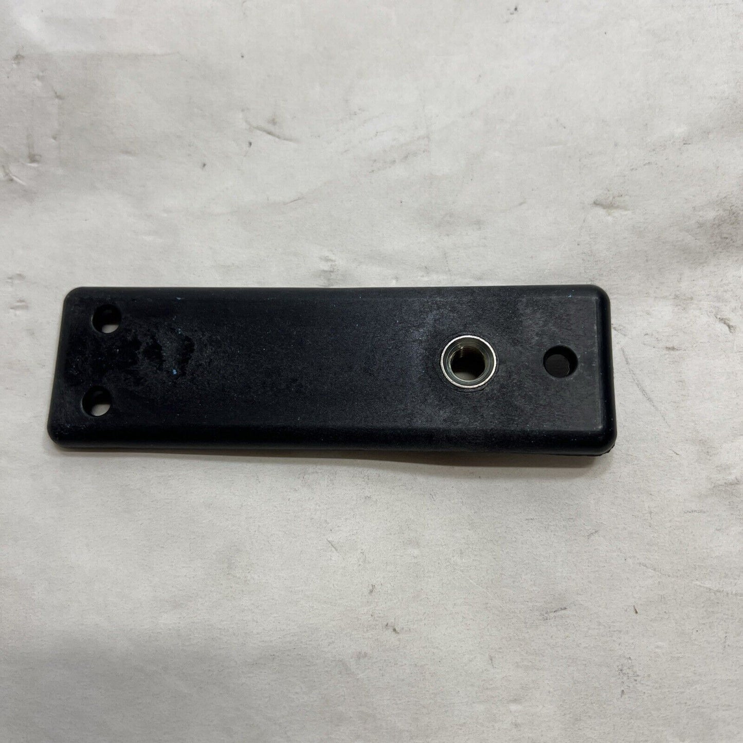 New OEM Genuine Mopar 300 2008-2010 Fascia Support Bumper Bracket 4806374AA