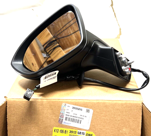 New OEM GM Chevy 2016-2019 Cruze LT LS LTZ Driver Side 39125815