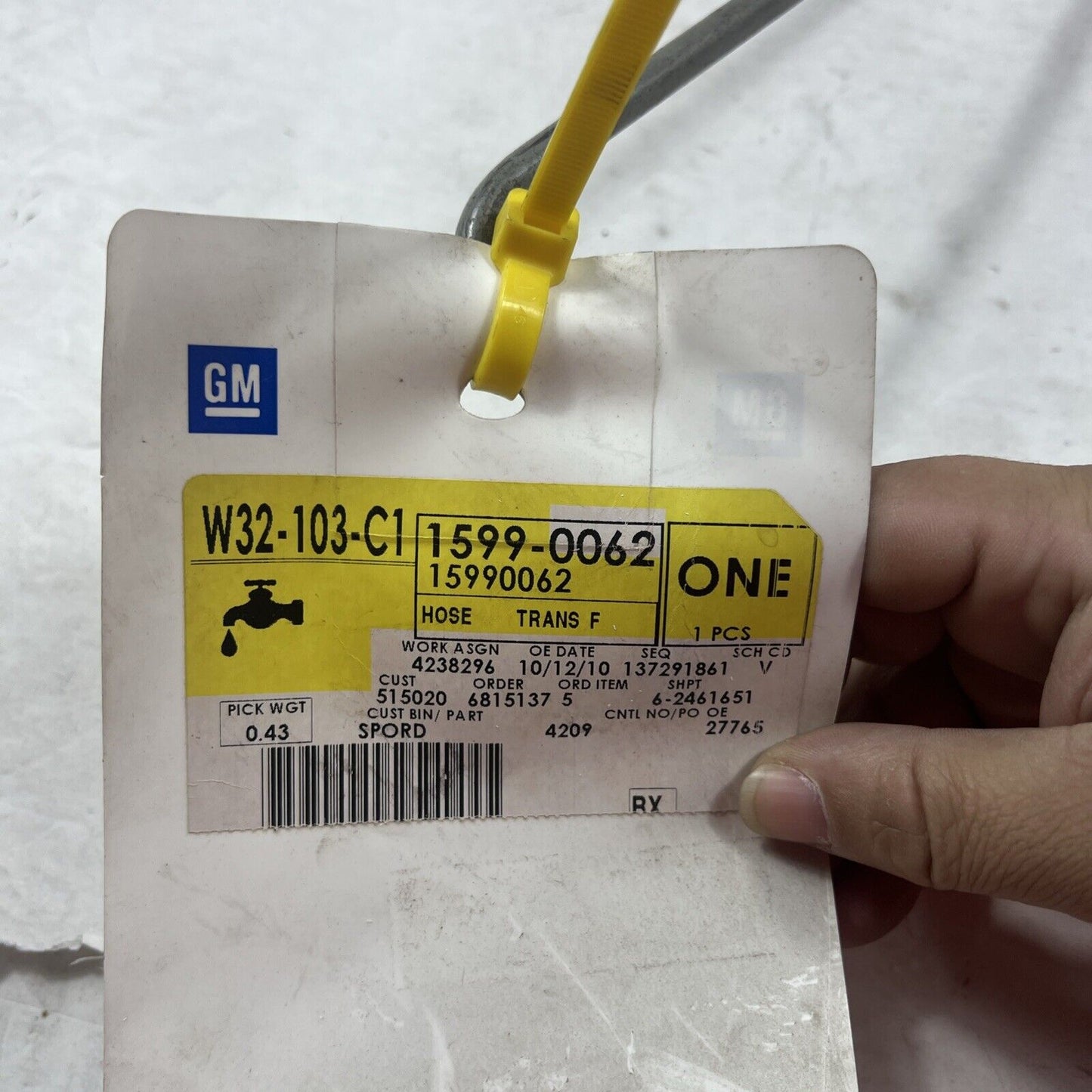 Genuine OEM GM Chevy C1500 Transmission Oil Cooler Line 1993-1995 15990062