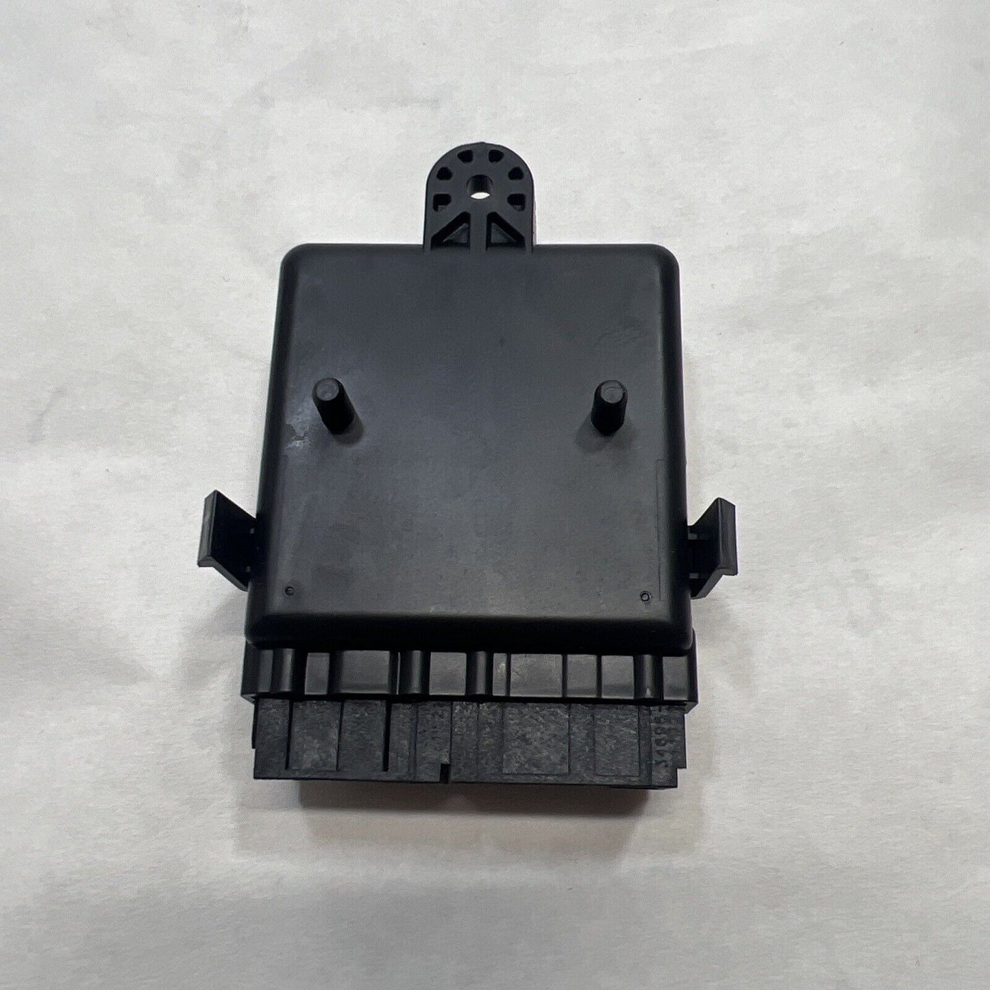 Genuine OEM GM XT4 Control Module 2020-2023 13535984