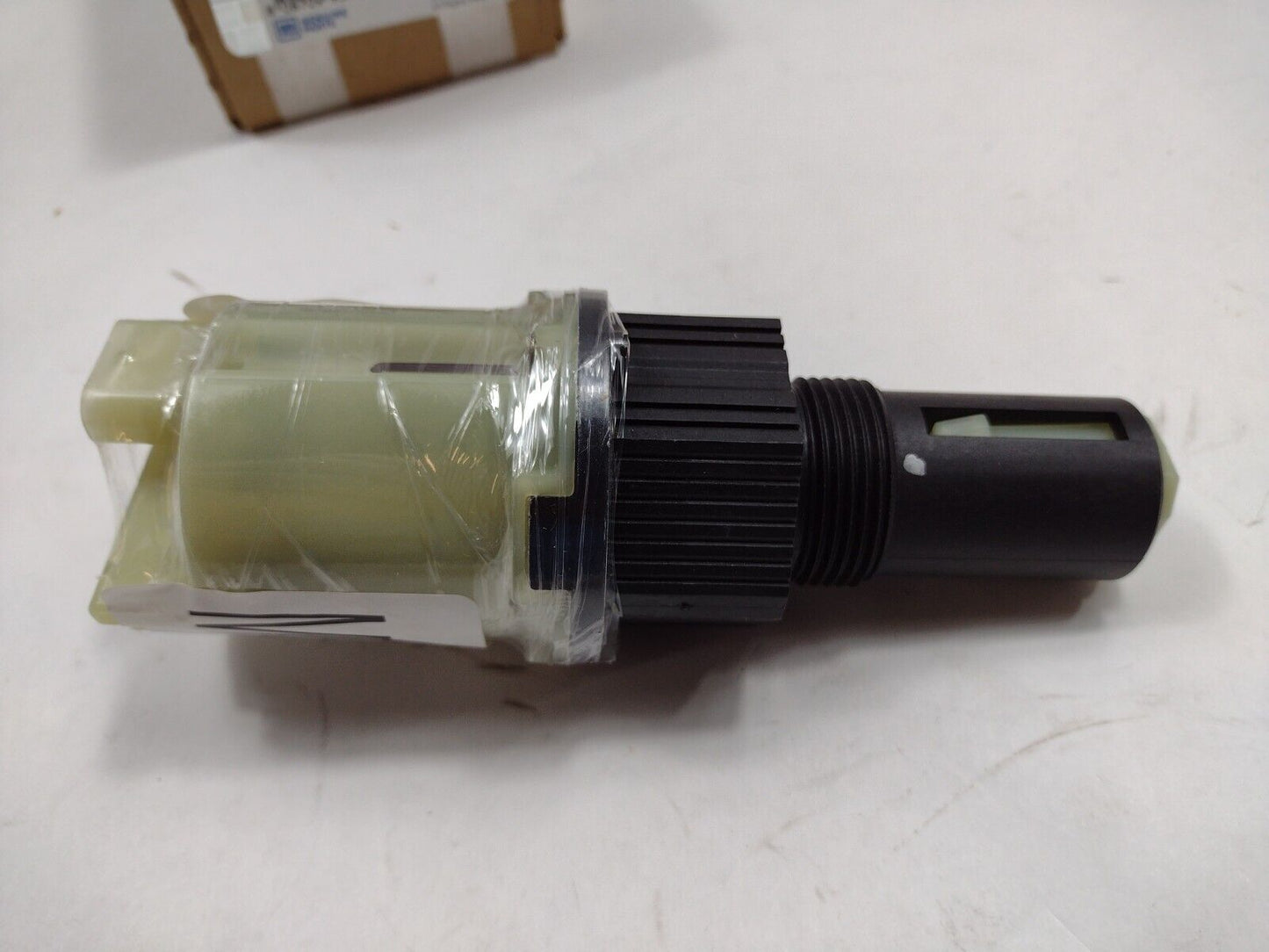 Genuine OEM GM Chevy Tahoe Front Drive Axle Actuator 2014-2020 22876132