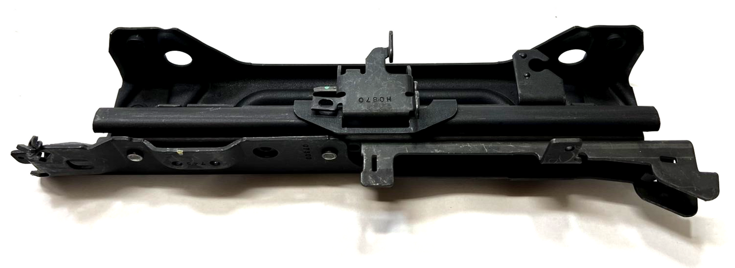 New OEM Genuine GM 2000-2005 Passenger Seat Inner Adjuster Assembly 16813326