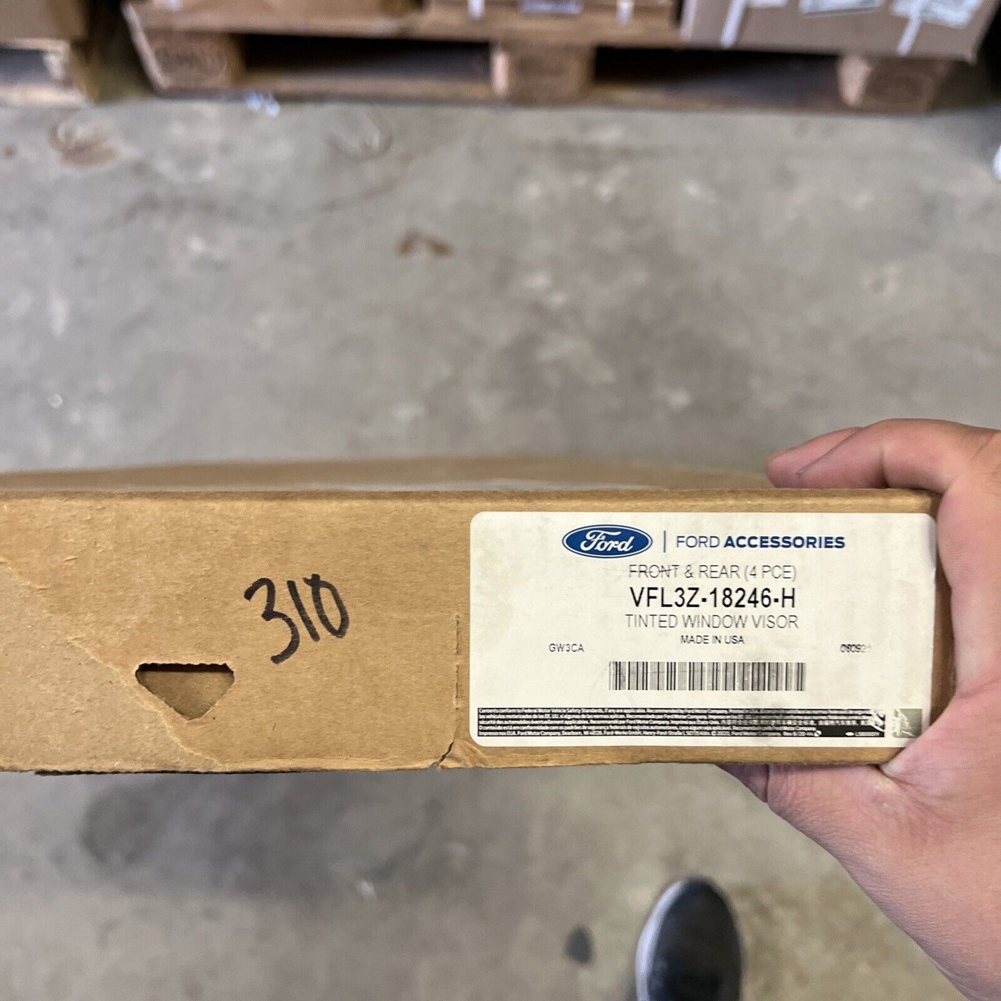 New OEM Genuine Ford E-350 Super Duty 20-22 Side Window Deflectors vfl3z18246h