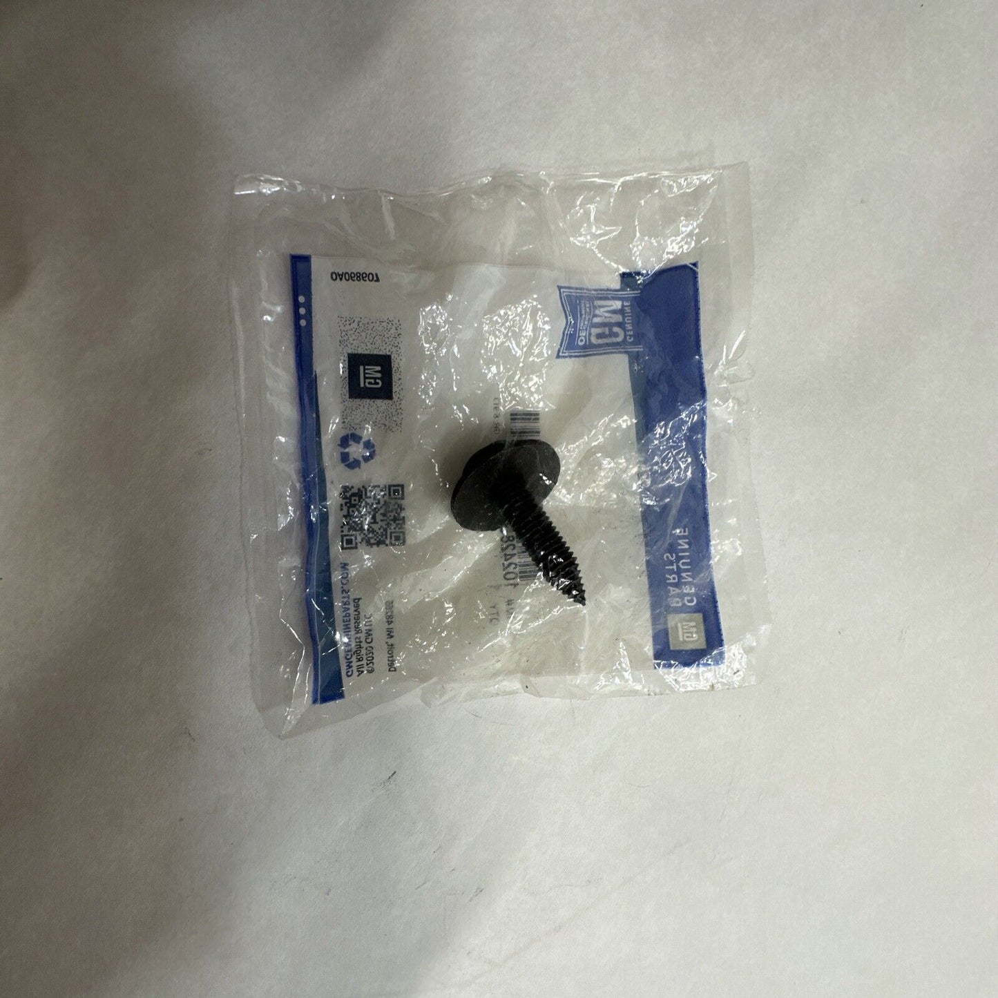 GM Chevrolet Oldsmobile Pontiac Rear Bumper Impact Bar Bolt 97-16 10242859