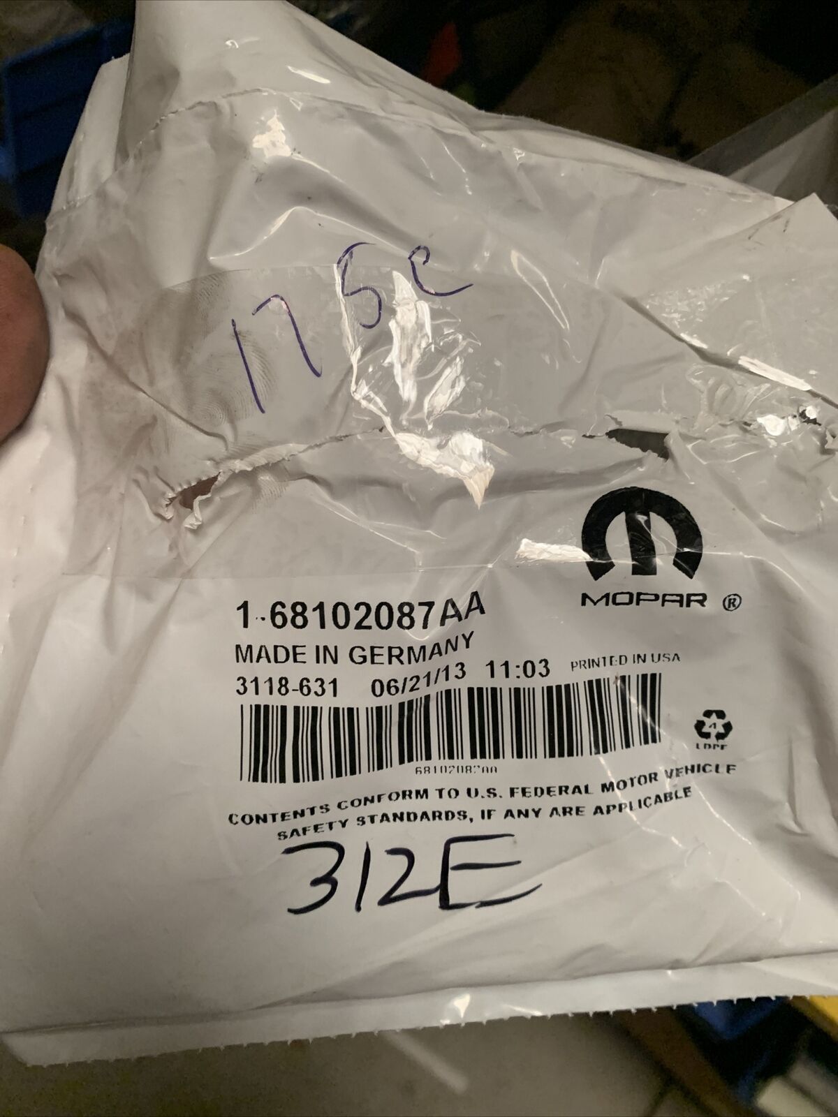 New Genuine OEM Mopar 68102087AA Glow Plug