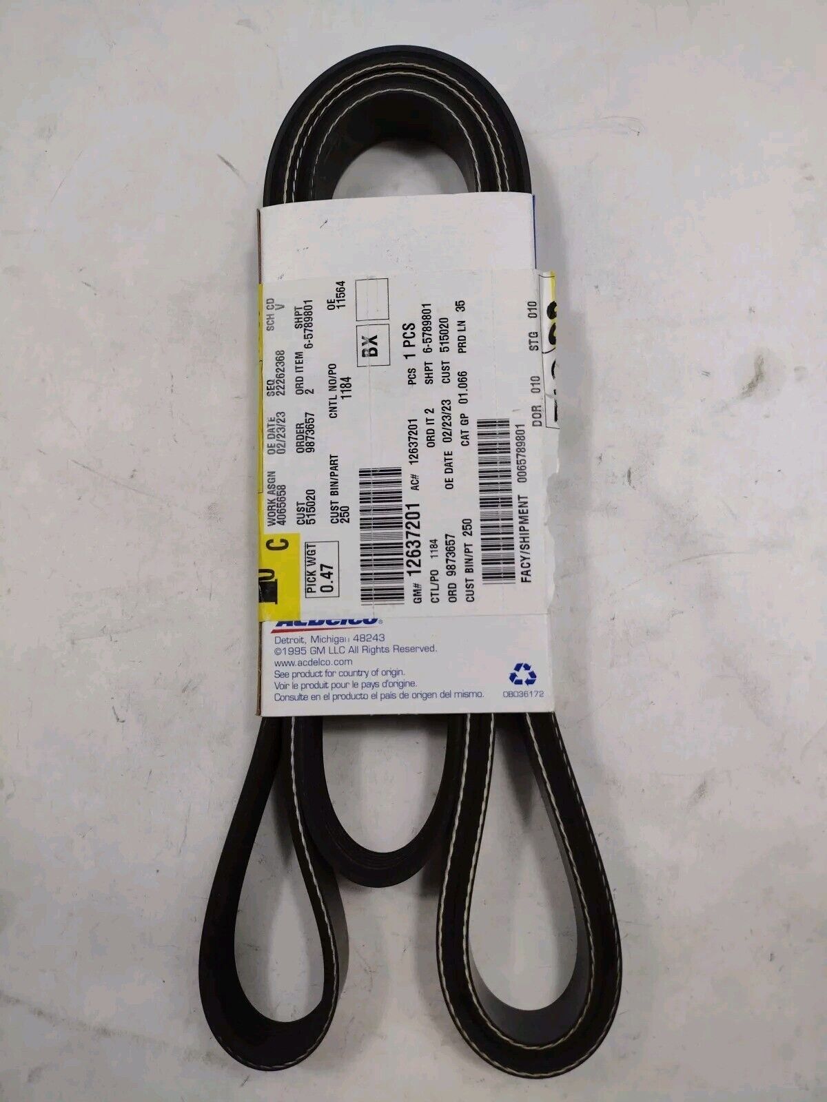 Genuine OEM GM Chevy Express 1500 Serpentine Drive Fan Belt 2007-2014 12637201