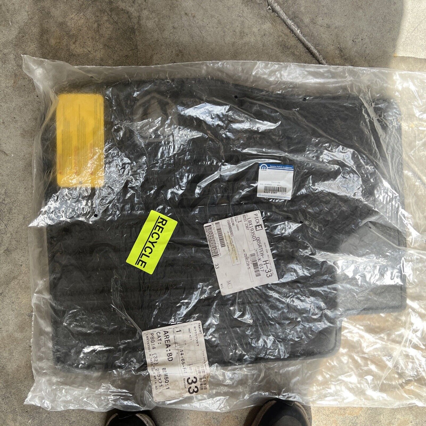 Genuine OEM Mopar Floor Mat Kit Front RAM Qaud Cab 2 Piece Kit 82212387