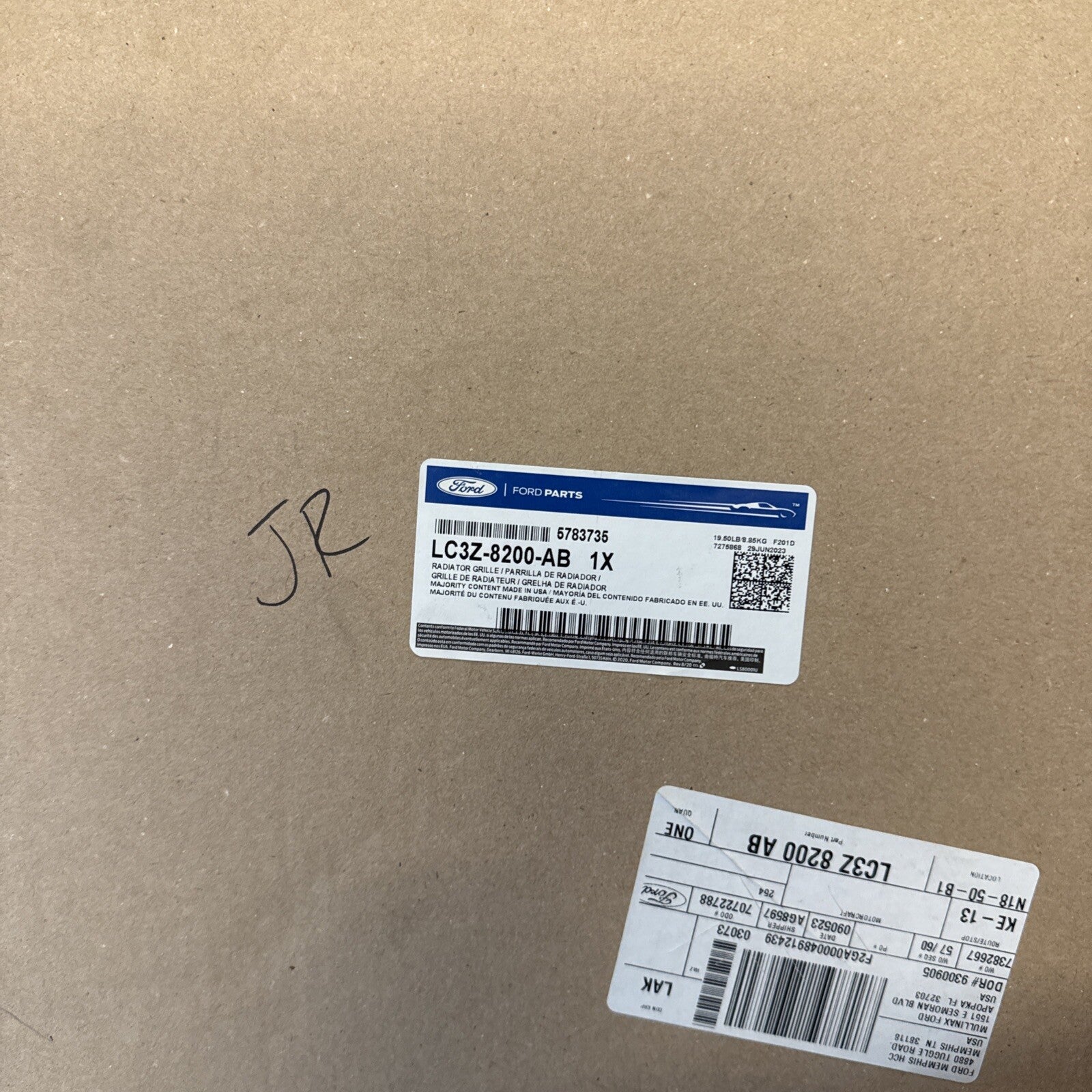 47300016