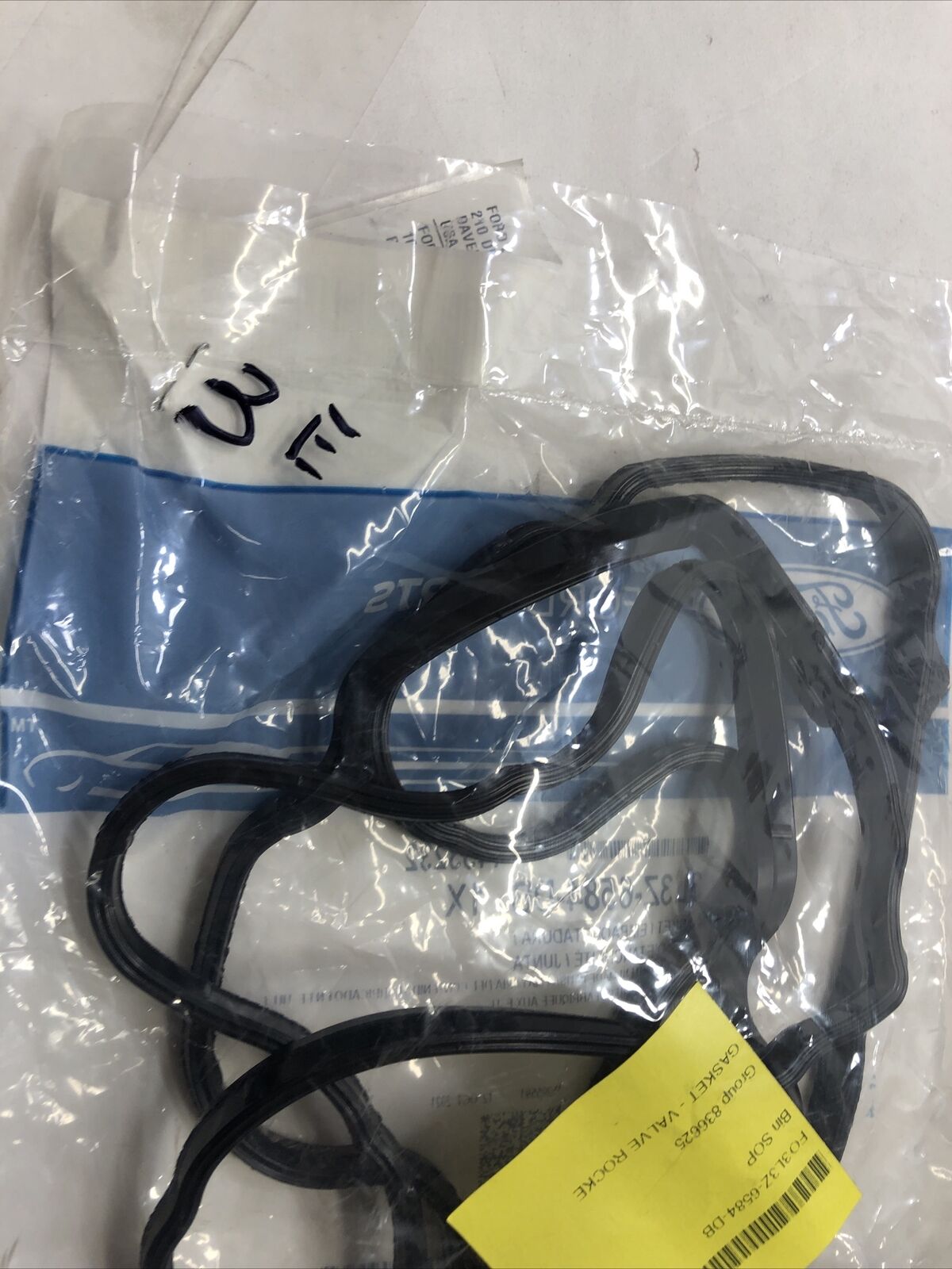 New OEM Genuine Ford Gasket 3L3Z-6584-DB