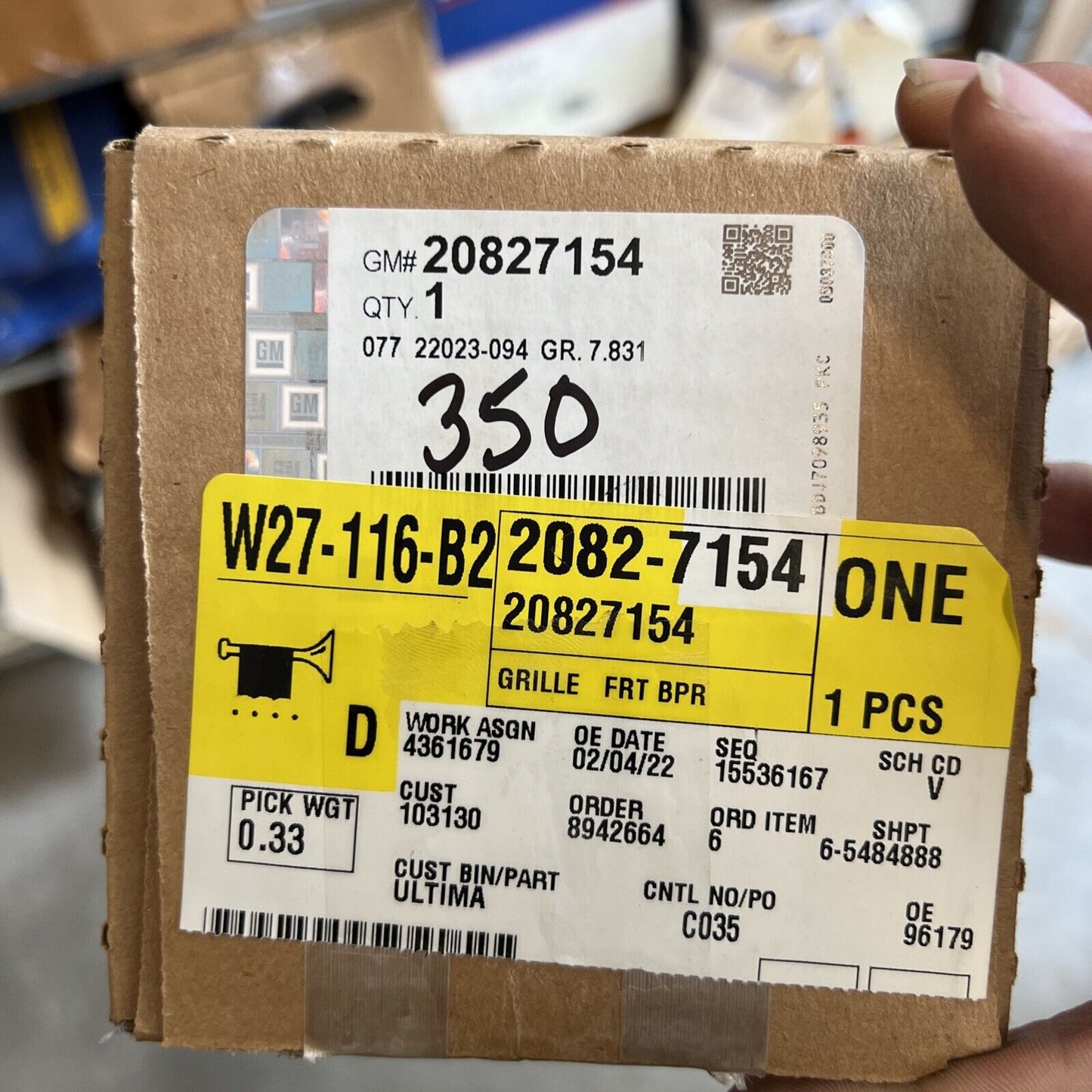 Genuine OEM GM Verano Right Passenger Side Bezel 2012-2017 20827154