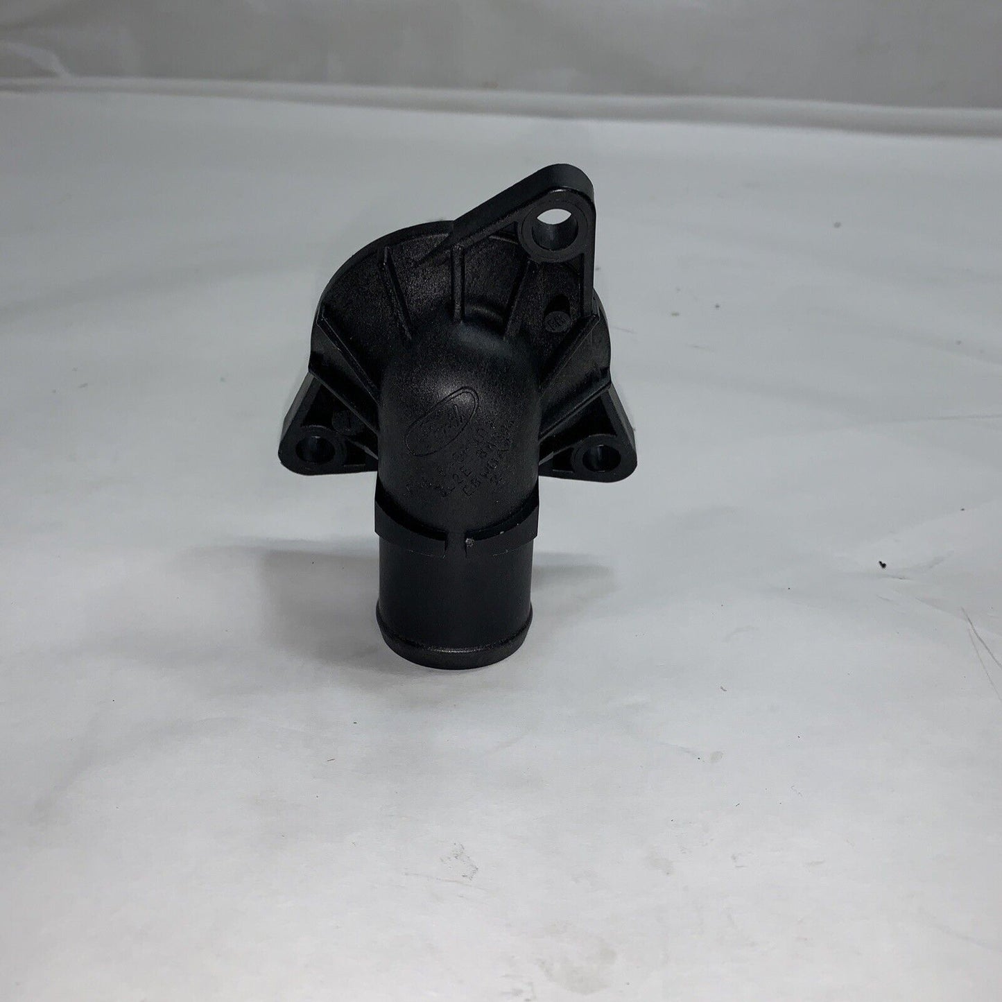 New OEM Ford Explorer Connection Water Outlet 2002-05 Motorcraft 2L2Z8592AA