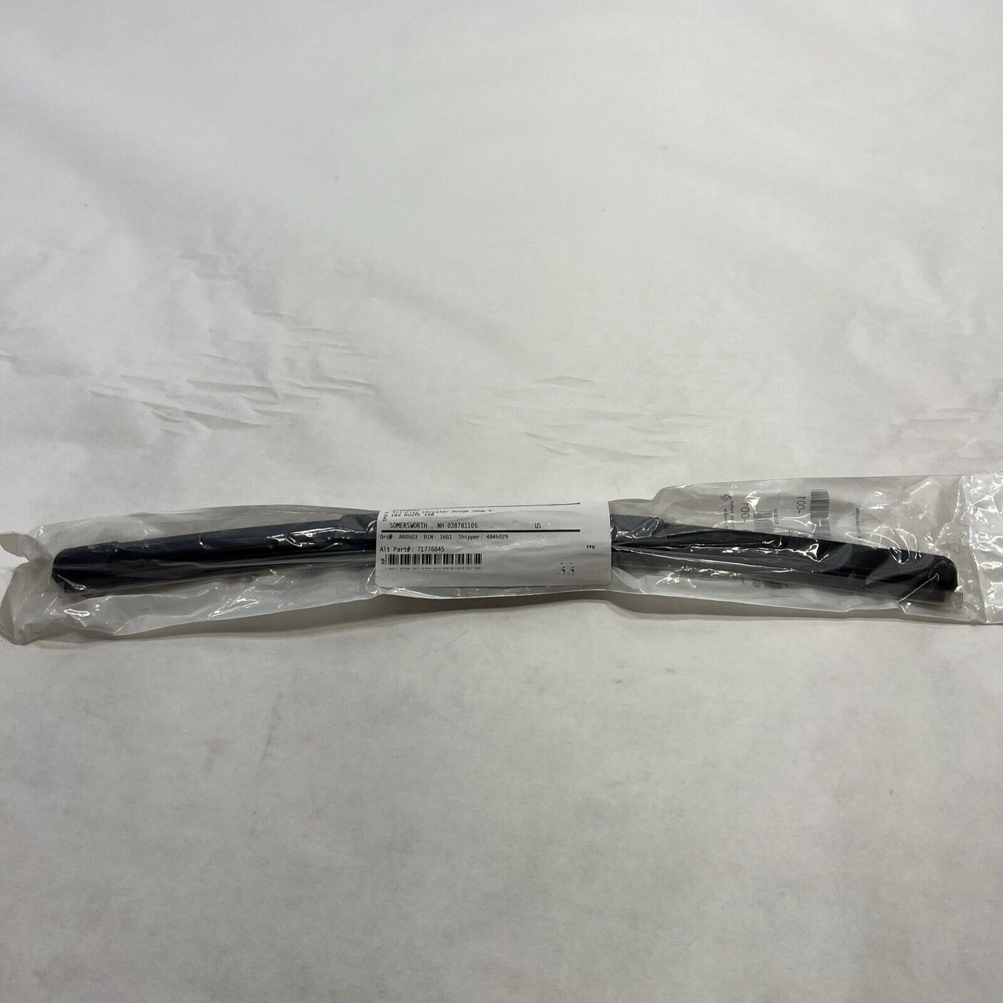 New OEM Genuine Mopar Journey 2014-2020 Front Wiper Blade 68235441AA