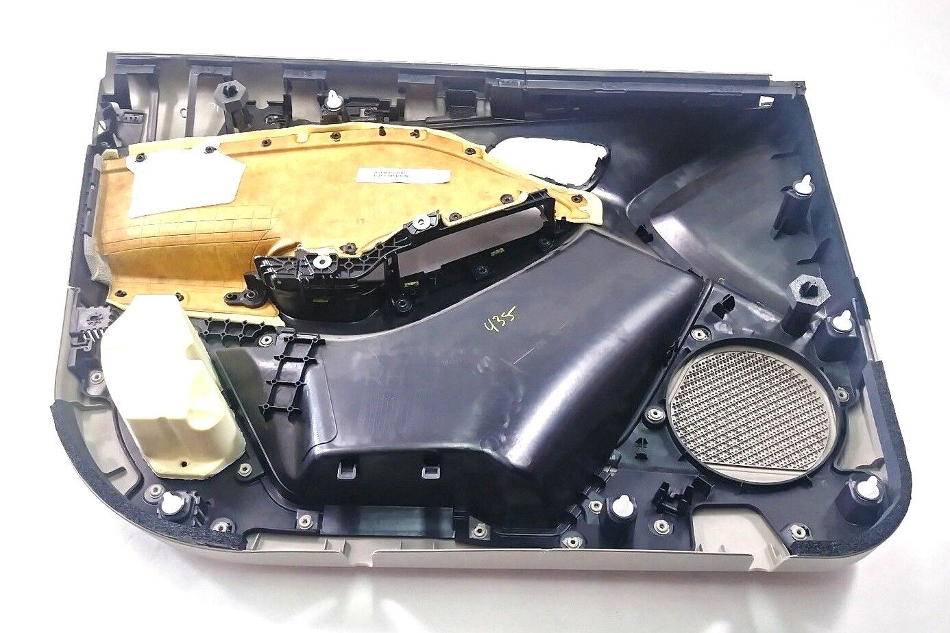 New OEM Ford Focus Front Door Trim Panel Passenger Side 2012-14 DM5Z5423942BE