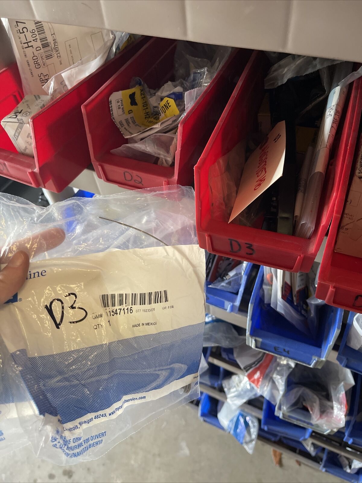 New OEM Genuine GM CT4 2020-2023 Heater Outlet Hose Strap 11547116