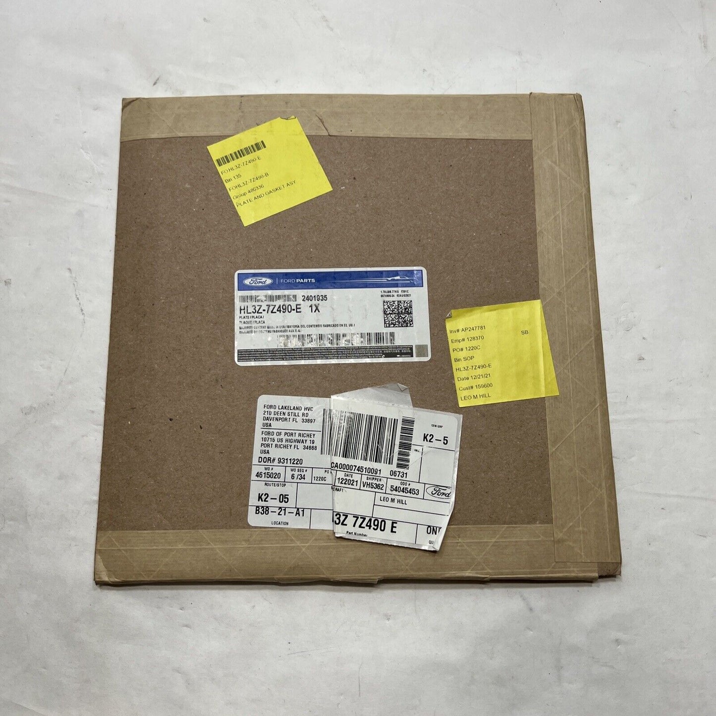 New Genuine OEM Ford Main Control Plate And Gasket Assembly HL3Z-7Z490-E