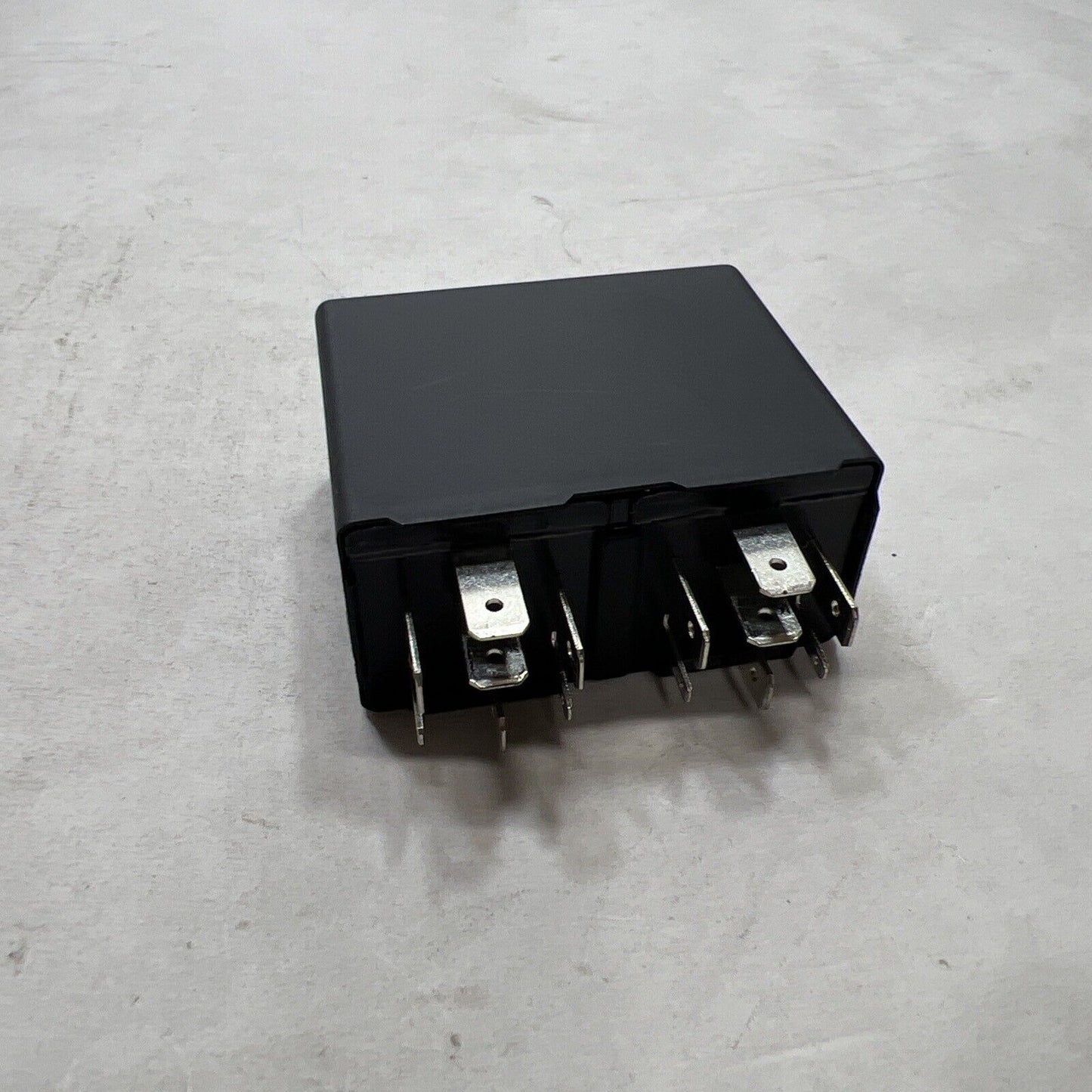 Genuine OEM Mopar Flasher Module 2001-2004 68499030AA