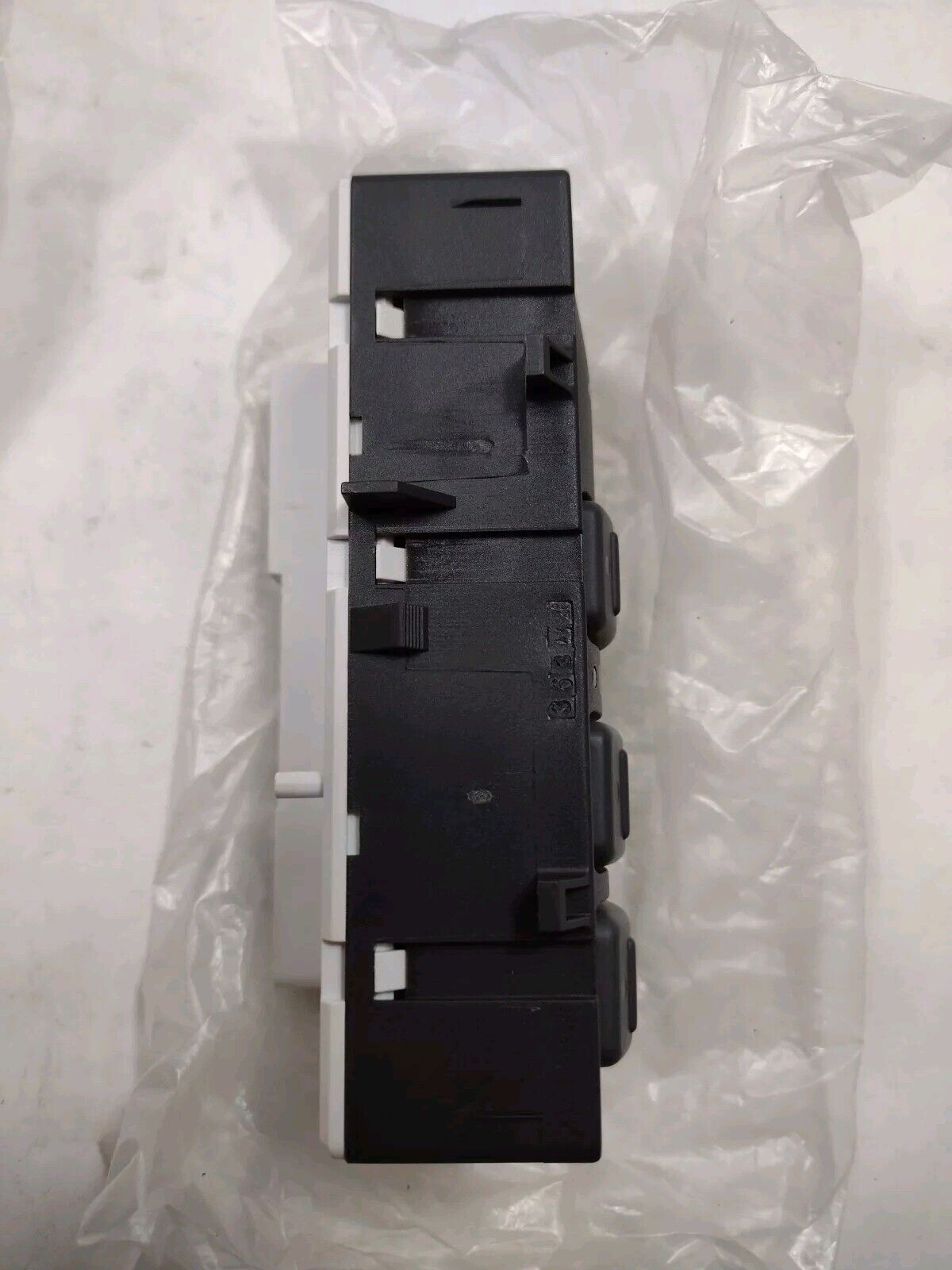 Genuine OEM GM Transfer Case Shift Control Switch 19168768