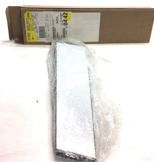 New OEM GM Buick LaCrosse Window Frame Applique Right 2010-16 20917057