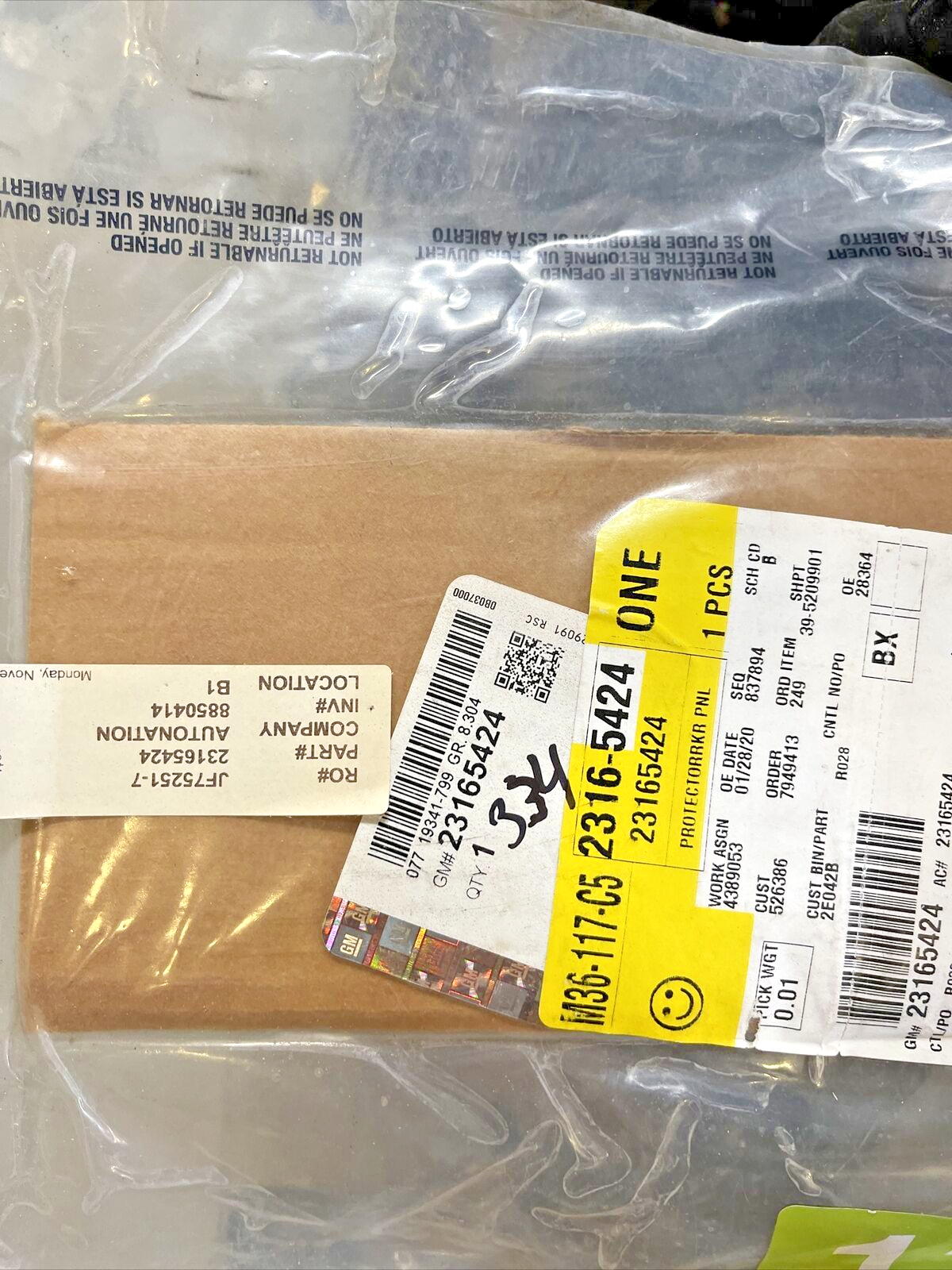 New OEM Genuine GM Corvette Driver Side Rocker Panel Molding Protector 23165424