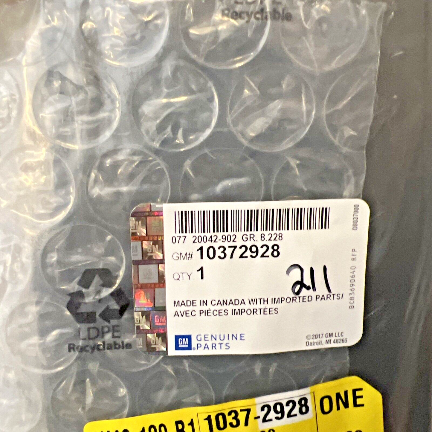 Genuine OEM GM Chevrolet Rear Right Passenger Side Bumper Step Pad 10372928