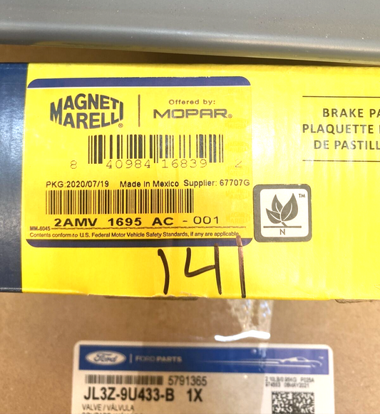 New OEM Genuine Mopar Front Disc Brake Pad Kit 2AMV1695AC