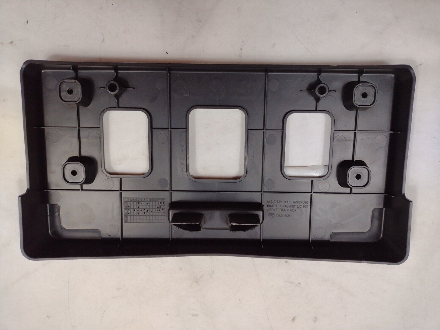 GM Genuine Parts 42487081 License Plate Bracket