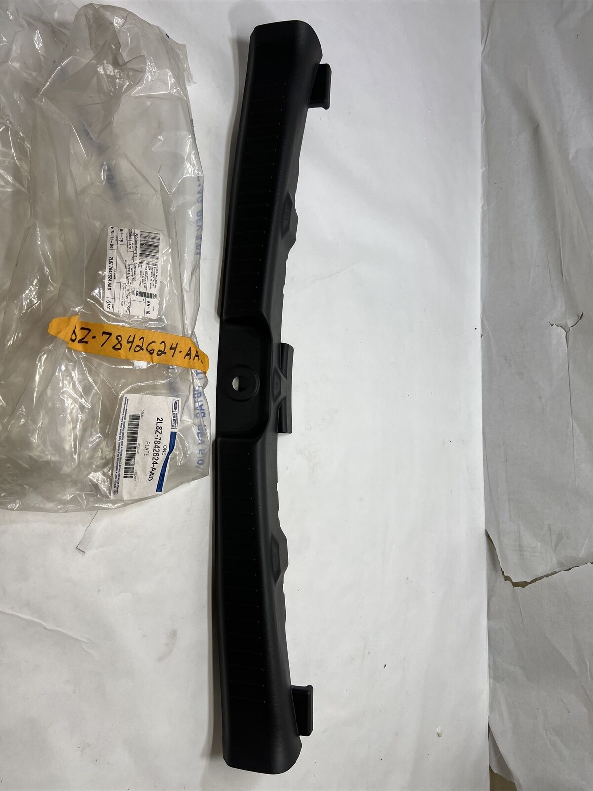 New OEM Ford Escape Rear Door Sill Trim 2003-2004 GENUINE 2L8Z7842624AAD