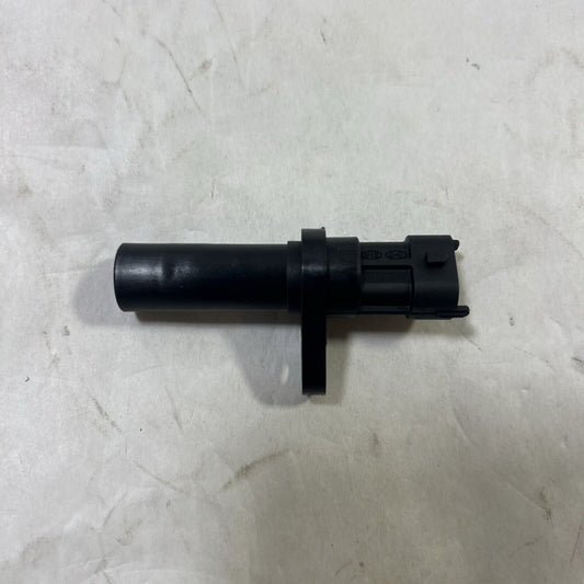 Genuine OEM Hyundaoi K900 Left Side Crankshaft Position Sensor Kia 393103C410
