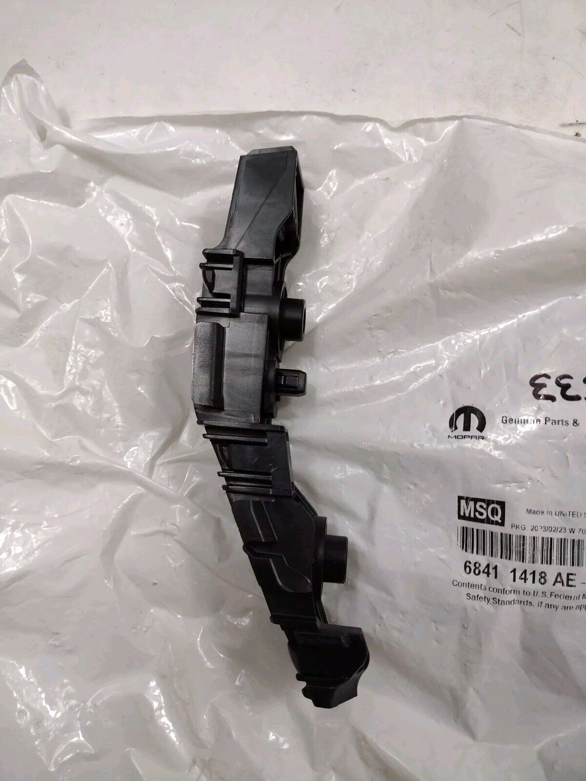 Genuine OEM Mopar Dodge Durango Front Bumper Bracket Right 2014-2025 68411418AE