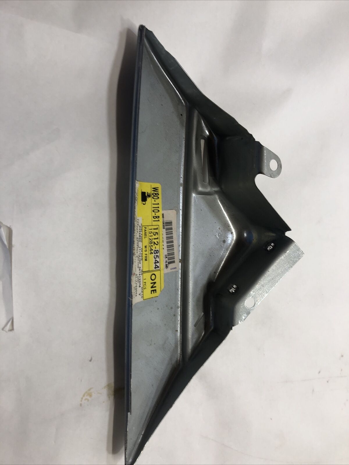 New OEM Genuine GM Chevrolet GMC 1996-2021 Driver's Side Filler Panel 15128544