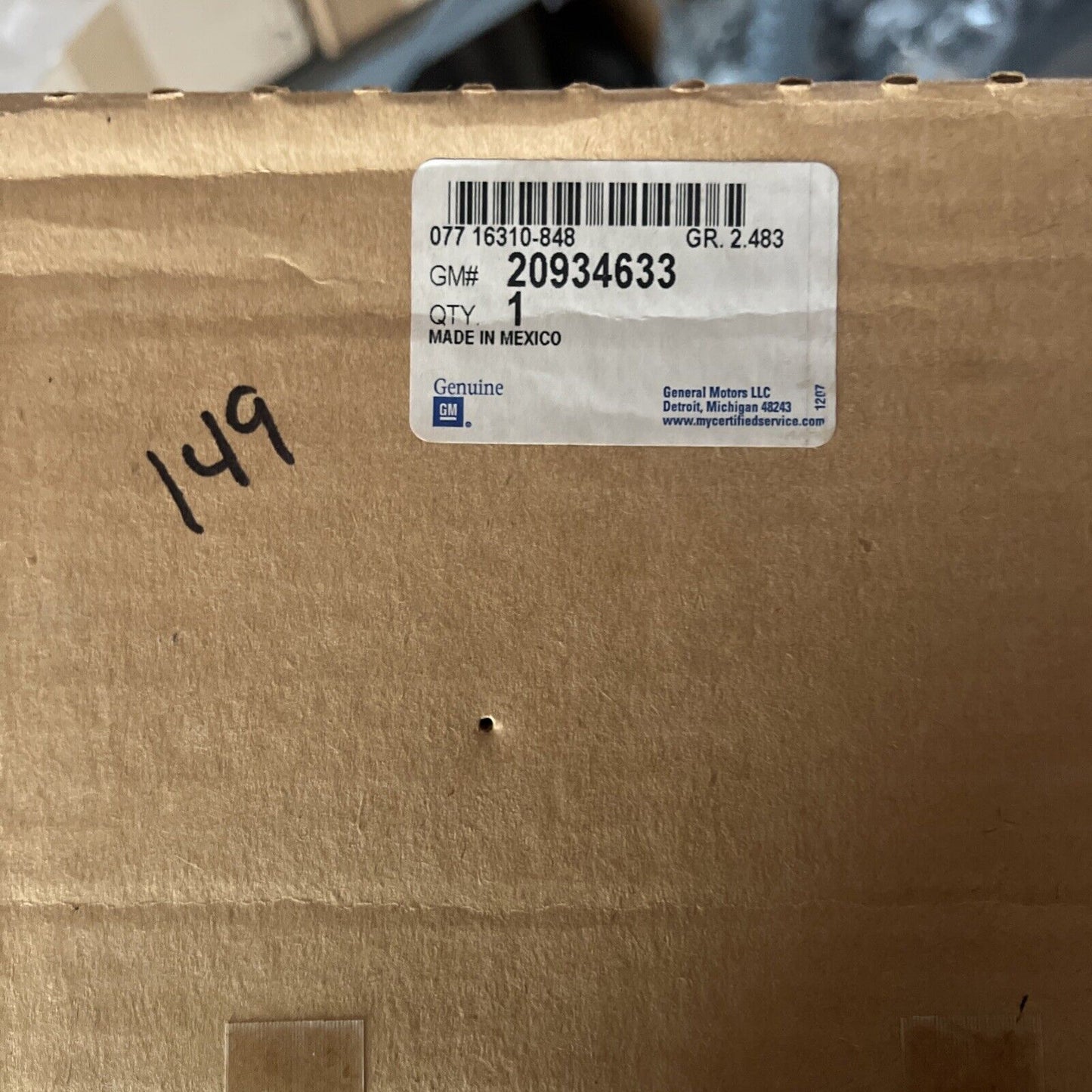 Genuine OEM GM Saturn Outlook Wiring Harness Junction Block 2009-2010 20934633