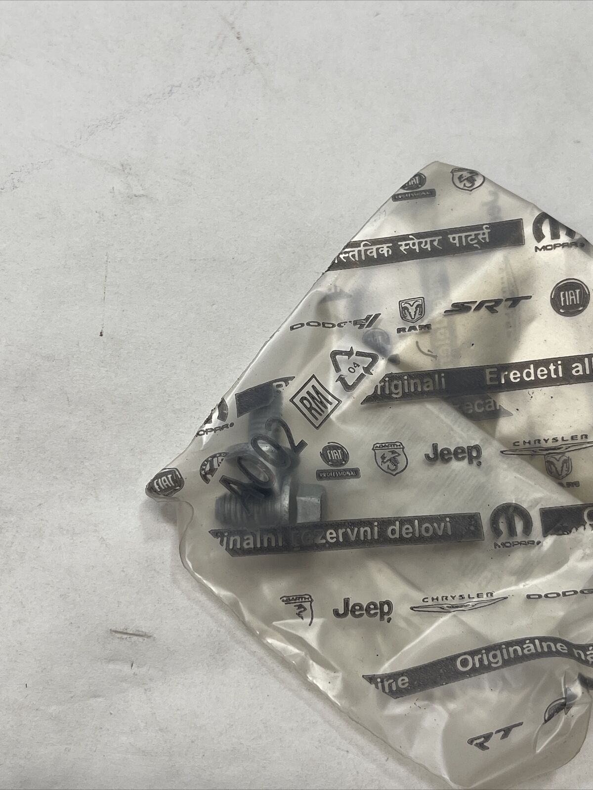 New OEM Genuine Mopar Wrangler 2020-2023 Upper Bolt Mounting 68027633AA