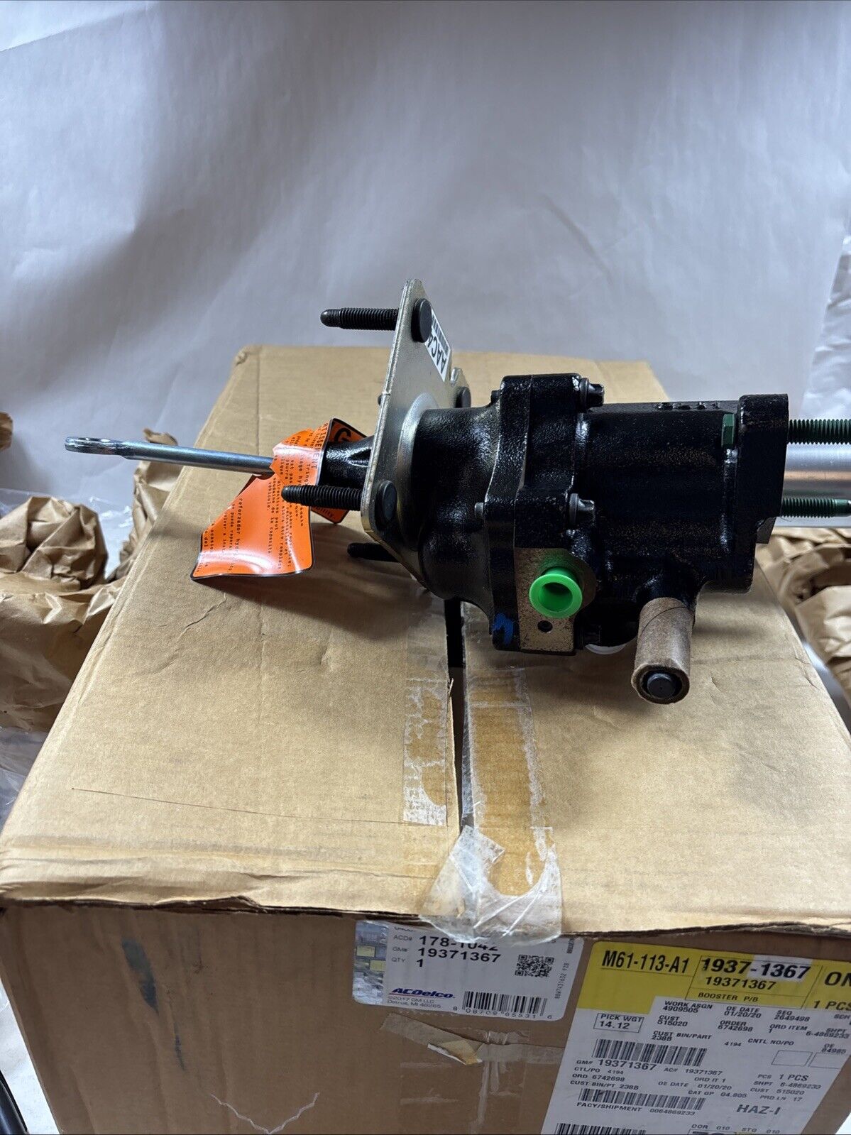 Genuine OEM GM Chevy Express 1500 Power Brake Booster 2012-14 19371367  178-1042