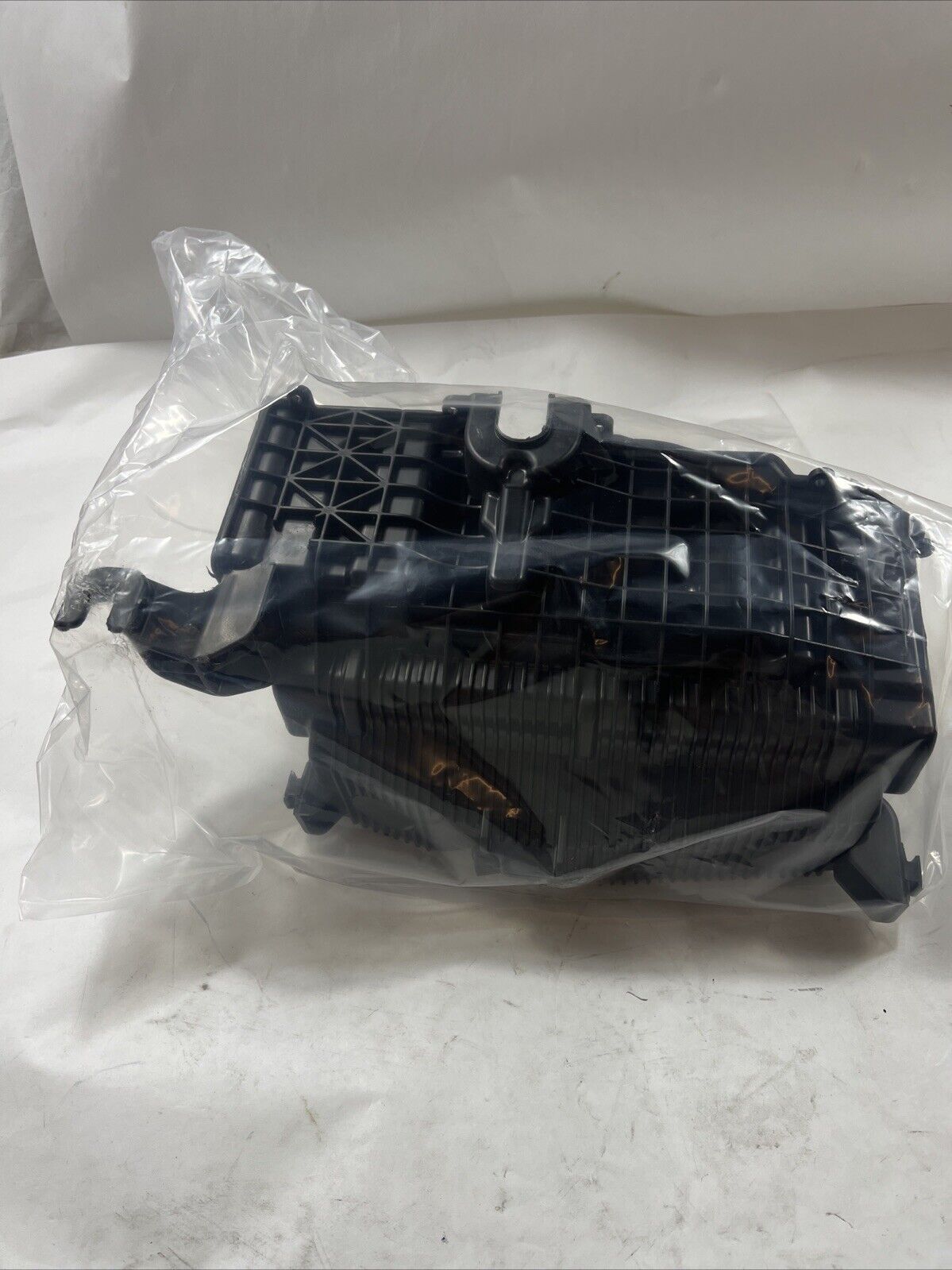 Genuine OEM Hyundai Tucson Heater Evaporator Lower Case 2016-2021 97137D3000