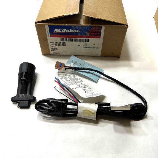 GM OEM NOS Trailer Hitch Wiring Harness Chevrolet Silverado 03-07 15085418