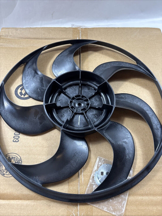 Genuine OEM GM Cadillac Escalade Fan Blade 2007-2014 15780793 ACDelco 15-80882