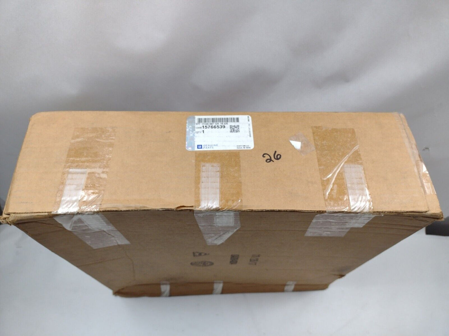 Genuine OEM GM Chevrolet C2500 Side Door Weather Strip 1992-2000 15766539