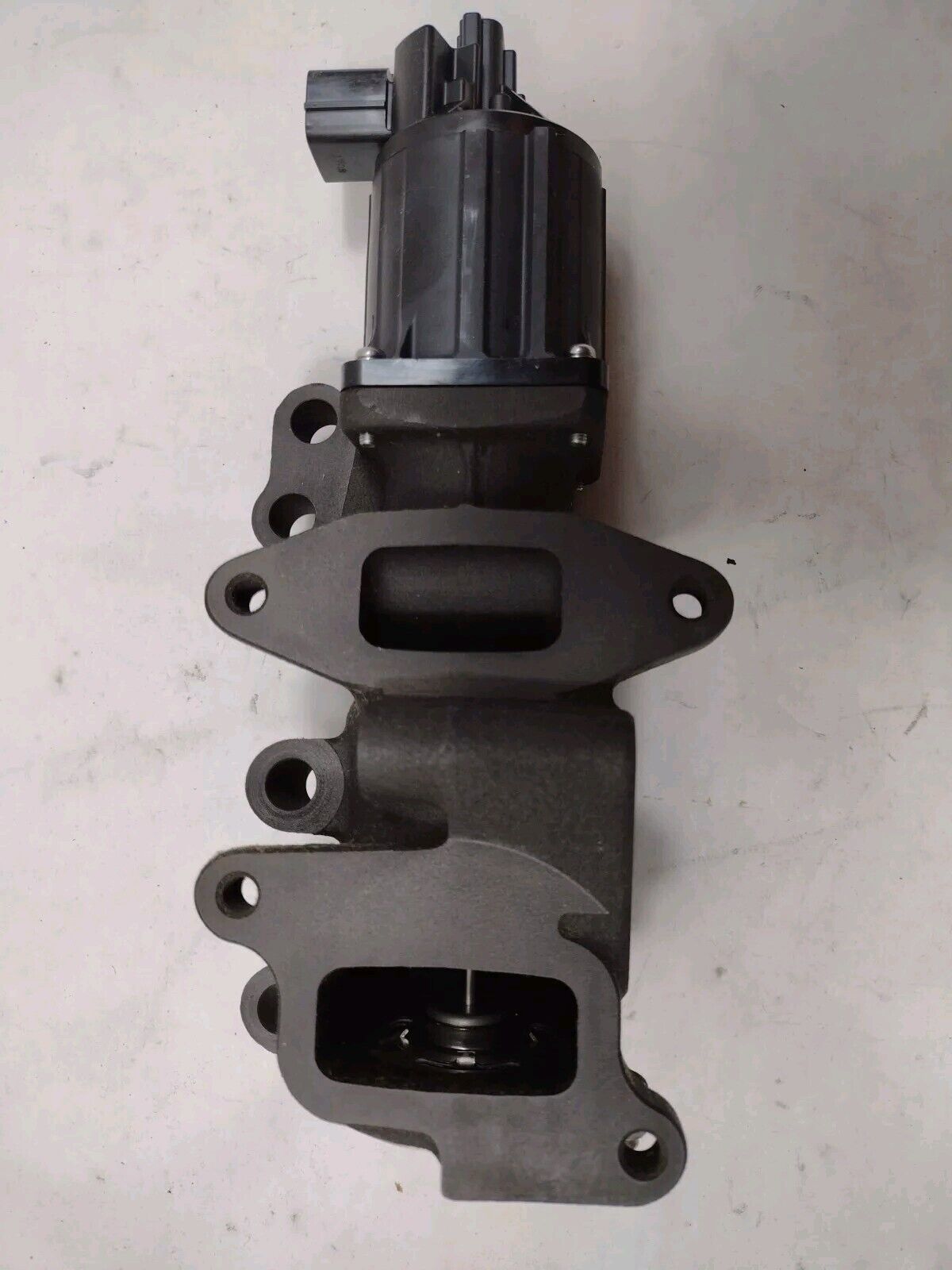 Genuine OEM GM Chevy Silverado 2500 HD Exhaust Recirculation 2006-2010 98025695