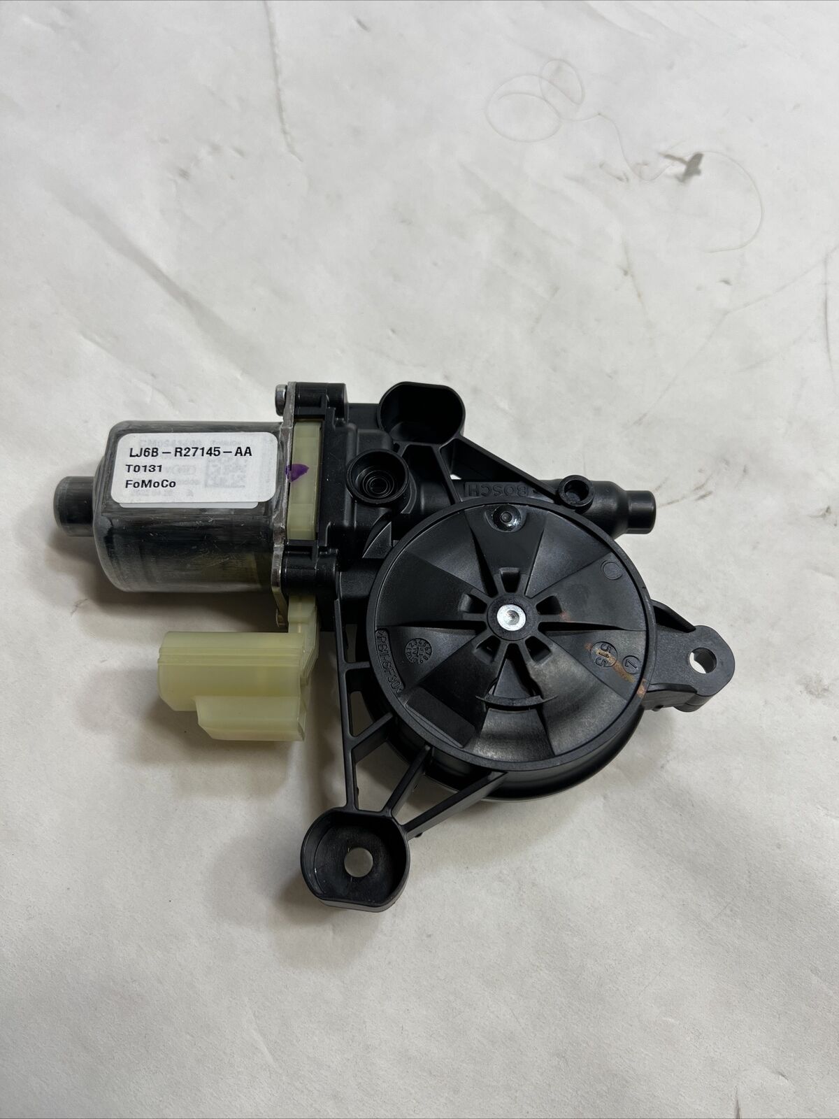New OEM Genuine Ford Escape  2020-2023 Left Window Motor Motorcraft WLM370