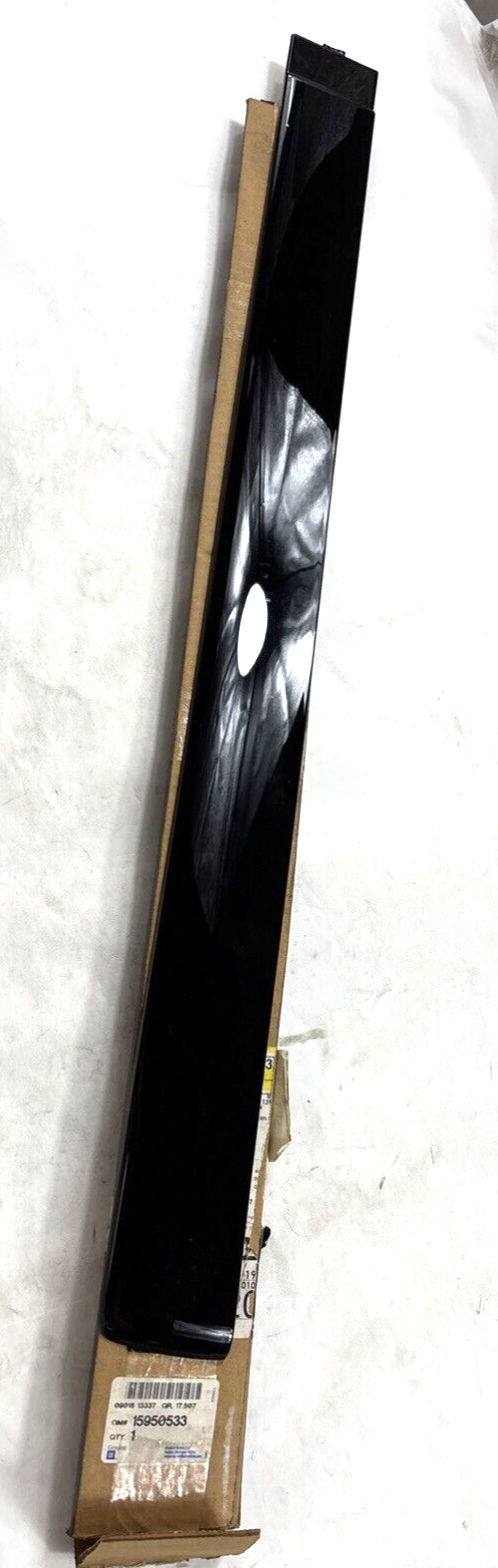 Genuine OEM GM Chevy Silverado 2500 HD Exterior Trim-Body 2010-2014 15950533