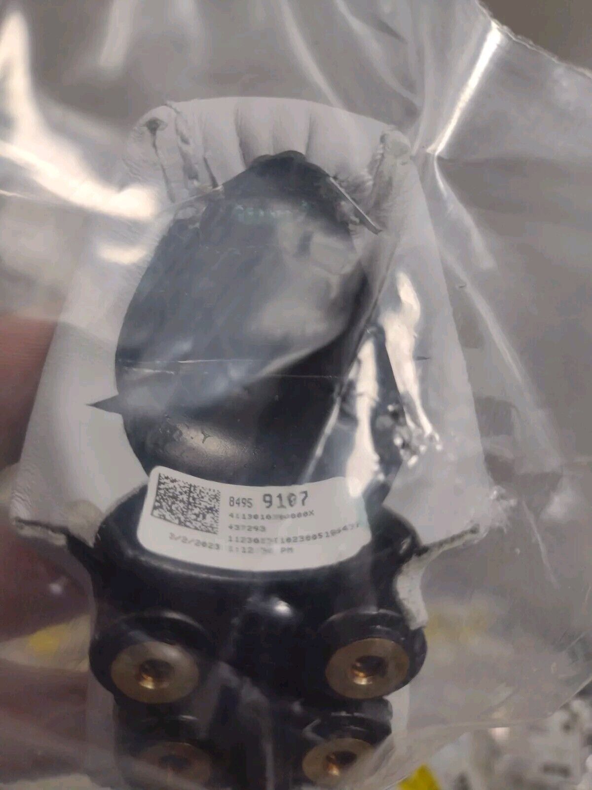 Genuine OEM GM Chevy Corvette Console Armrest 2020-2025 84959107