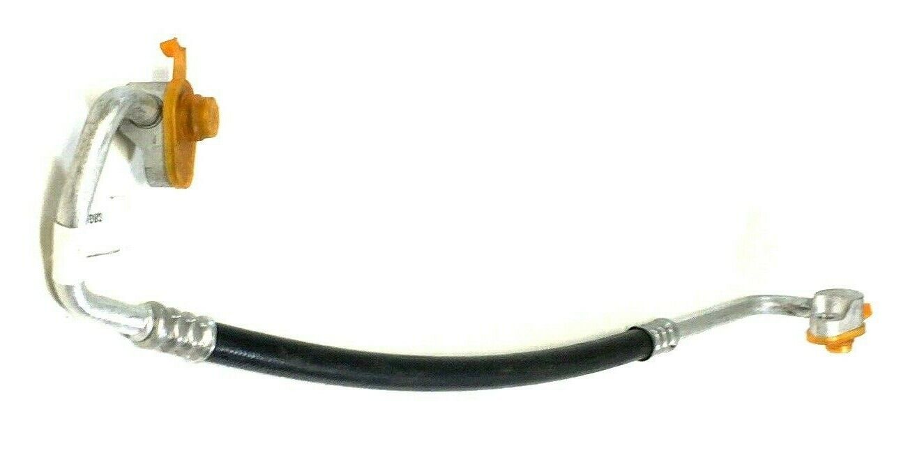 New MOPAR Chrysler Town & Country A/C Discharge Hose Line 68067719AA